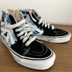 Vans SK8-Hi Tapered Floral Blue & White, Black Suede Women's Size: 7
